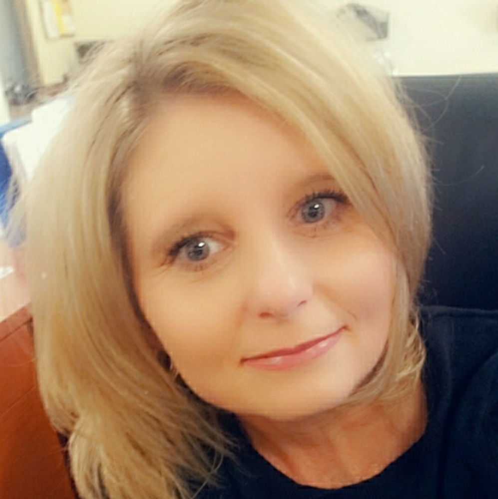 Meet your Posher, Monica